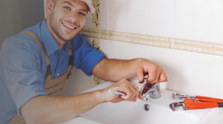 Handle or spout repair in Cross Plains, IN